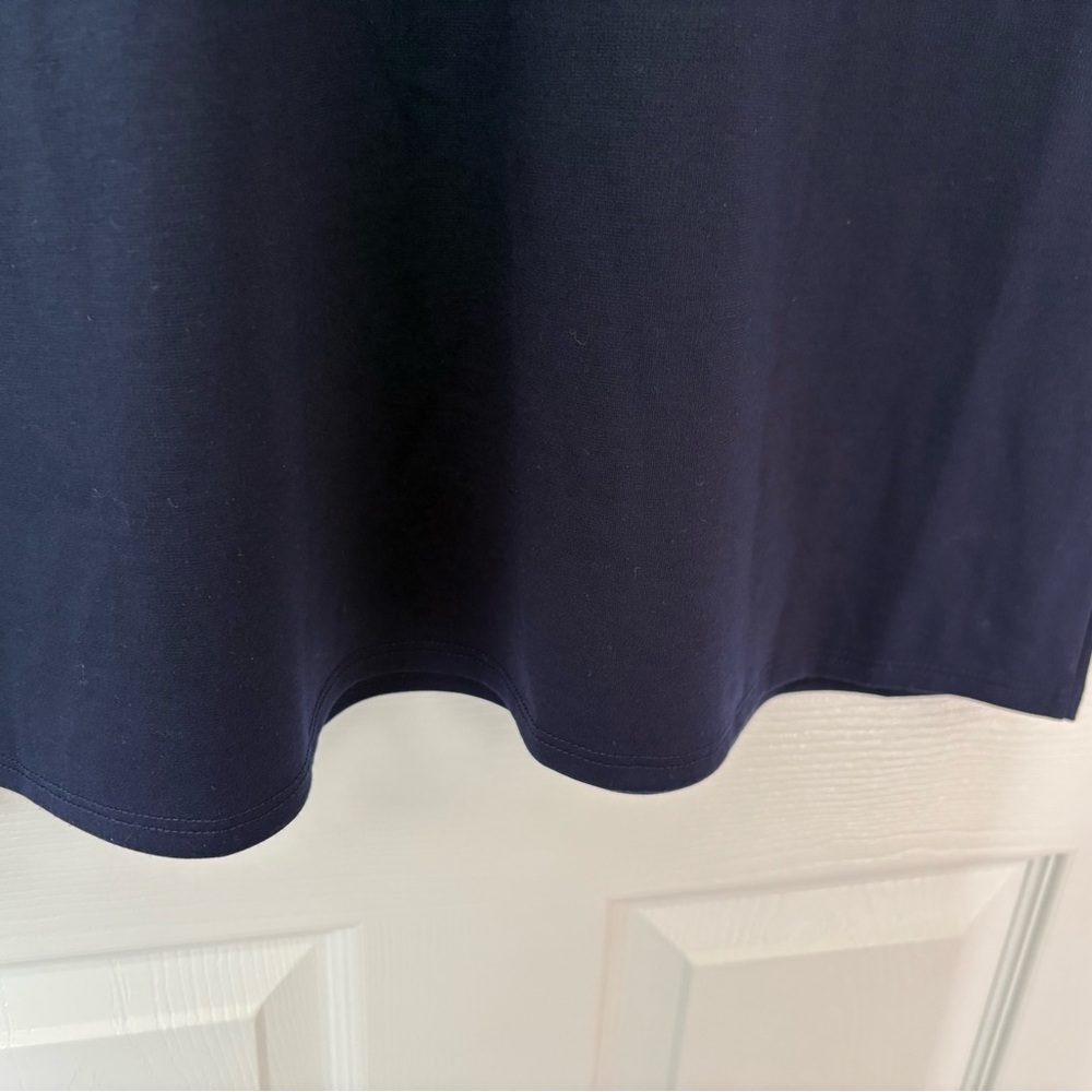 Isaac Mizrahi Navy Shift Dress with White Trim - Picture 11 of 12